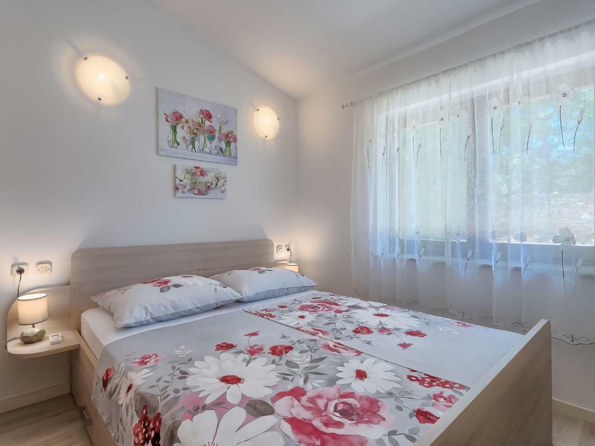 Holiday Home Country House D&D By Interhome Pula Exterior photo